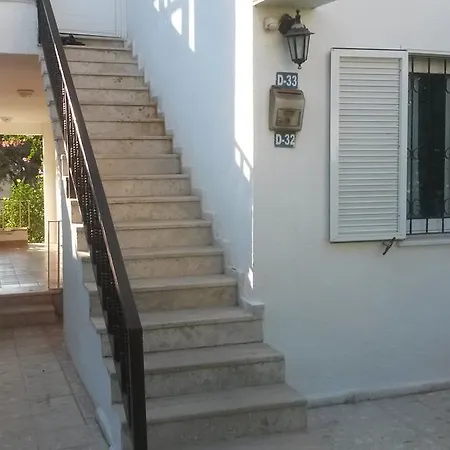 Merkez Mustakil Bahce Kati Daire 2+1 Daire *